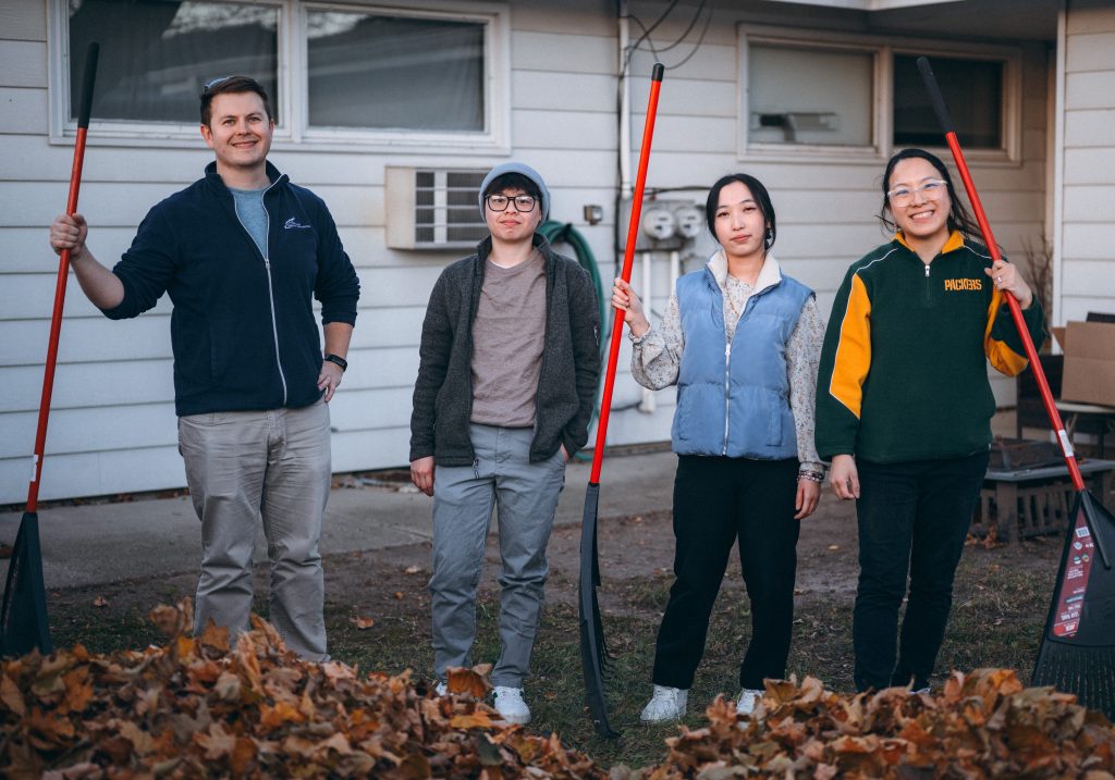 Rake Up Green Bay 2025